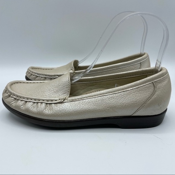 SAS Simplify Lusso Gold Loafers Flats Loafers Moc Tripad Comfort Leather Size 7N - Picture 2 of 16